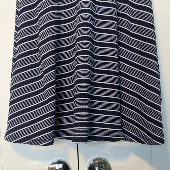 H&M Divided Striped Knit T-shirt Dress - Picture 6 of 9